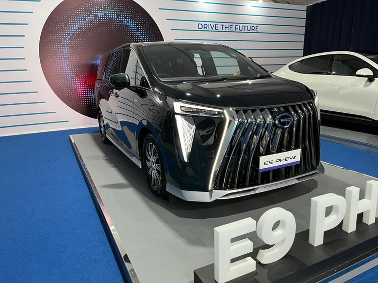 Tampang GAC AION E9 PHEV, Calon Pesaing Toyota Alphard-Denza D9