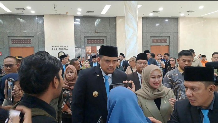 Gubernur Sumut Bobby Nasution saat memberikan keterangan terkait polemik 4 pulau. (Foto: Dok. istimewa)