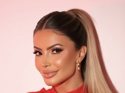 7 Penampilan Influencer Oplas Rp 22 Miliar, Kini Diblokir dari Dating Apps