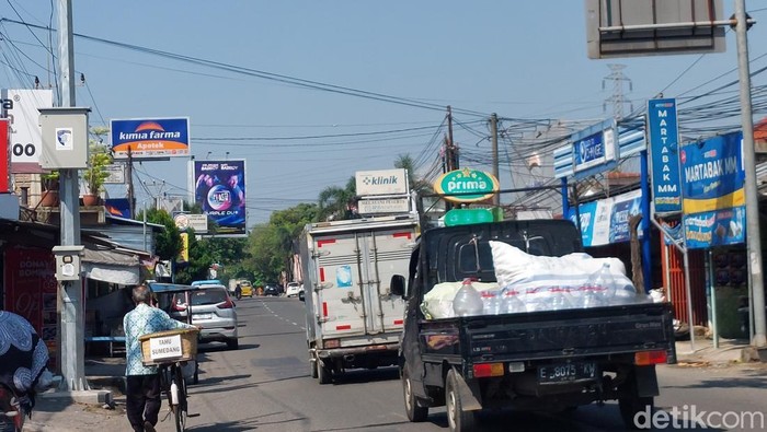 Kamera ETLE di ruas jalan Dewi Sartika Kecamatan Sumber, Kabupaten Cirebon.