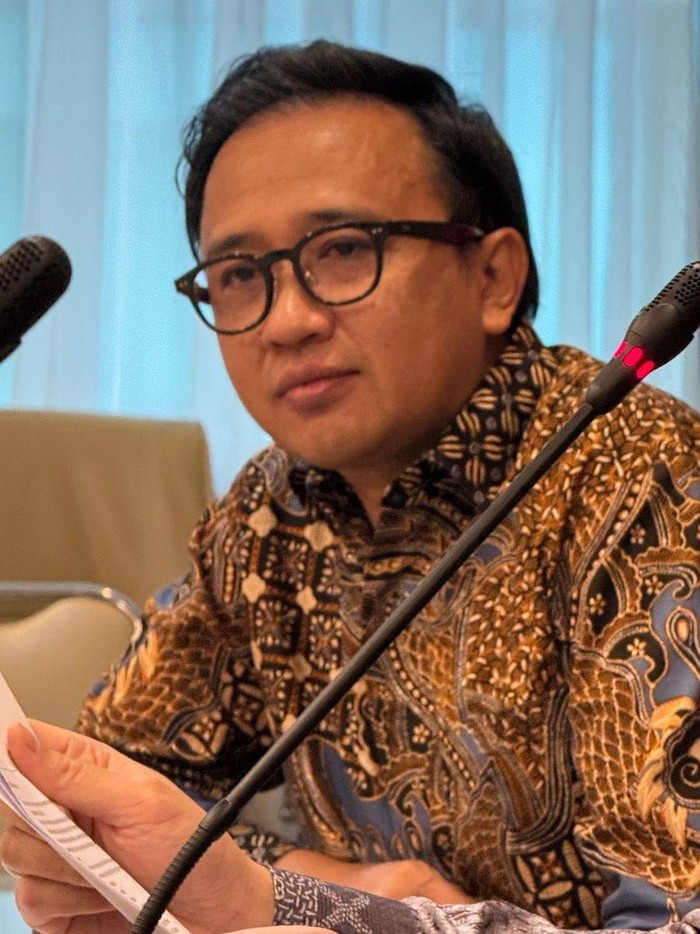 Ketua Umum Dekopin Bambang Haryadi. (dok. istimewa).