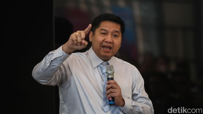 Maruarar Sirait