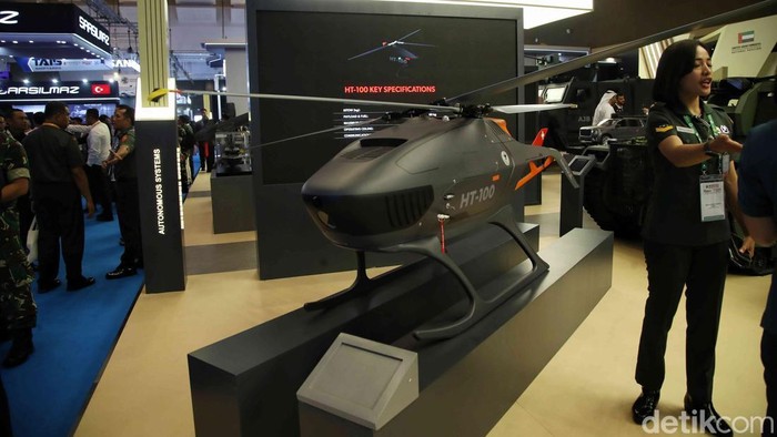 Pesawat nirawak dari berbagai negara tampil di Indo Defence 2025. Teknologi ini jadi sorotan utama karena perannya dalam operasi modern.