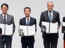 Mitsubishi Fuso dan Hino Merger!
