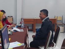 Banyak Ortu Pendaftar yang Gaptek, SMA di Cimahi Siapkan Operator SPMB