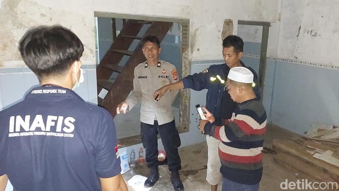 Penemuan mayat pria diduga ODGJ di dalam ruko di Parepare.