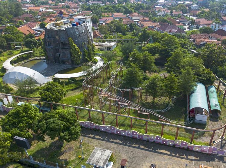 Potret dari Udara Aset Pemda Rp 200 M Terbengkalai