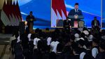 Kado Prabowo buat Hakim: Gaji Naik!