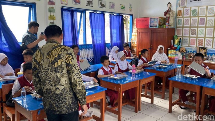 Program makan bergizi gratis di 11 sekolah Parepare sudah dimulai.