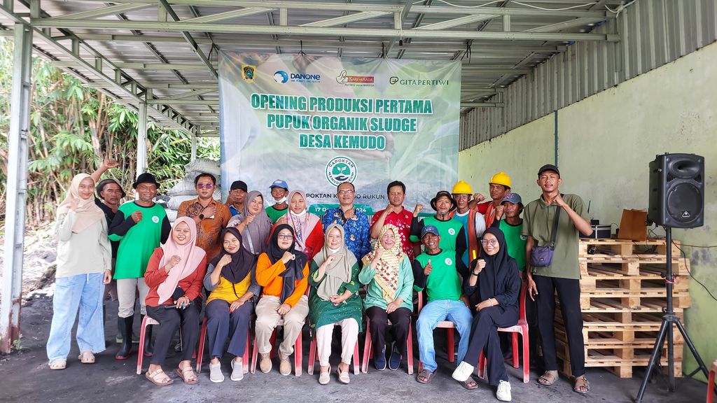  Pertanian Regeneratif PT Sarihusada Generasi Mahardika