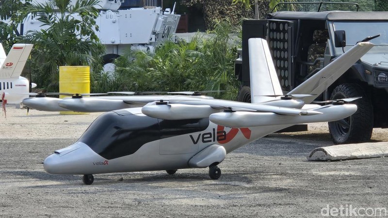 Teknologi Perang di Indo Defence Forum 2025