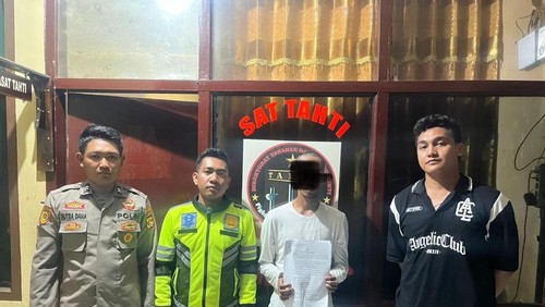 Tersangka SYA (30) Telah ditetapkan sebagai tersangka kasus pembunuhan terhadap istrinya.