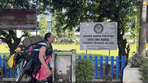Tubuh yang Tak Pernah Dicatat, Mega Herdiyanti. Fotografer: Zhaddam A. Nurdin