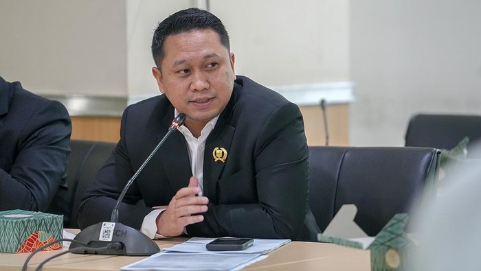 Anggota Komisi E DPRD DKI Jakarta Raden Gusti Arief