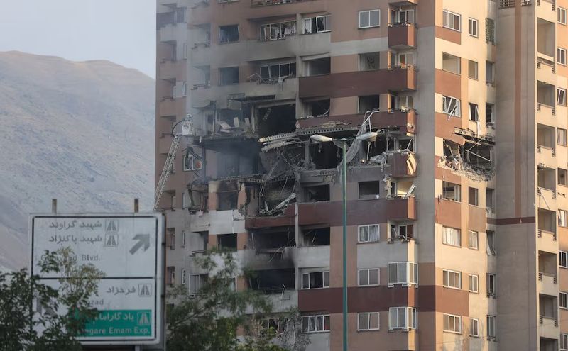 A building stands damaged in the aftermath of Israeli strikes, in Tehran, Iran, June 13, 2025. Majid Asgaripour/WANA (West Asia News Agency) via REUTERS Purchase Licensing Rights