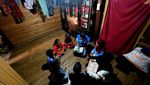Berakhir Sudah 15 Tahun Hidup dalam Gelap Gulita