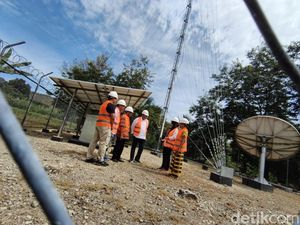 Bakti & Telkomsat Aliri Daerah 3T Internet 8 Mbps Lewat BTS USO