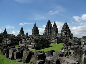 Kisah Rakai Pikatan Membangun Candi Prambanan, Benarkah Karena Cinta?