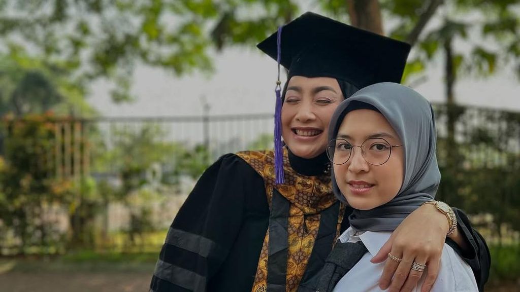 Desy Ratnasari dan Nasywa Bahas soal Pria: Paling Penting Gak Minder