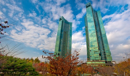 Apartemen Galleria Foret.