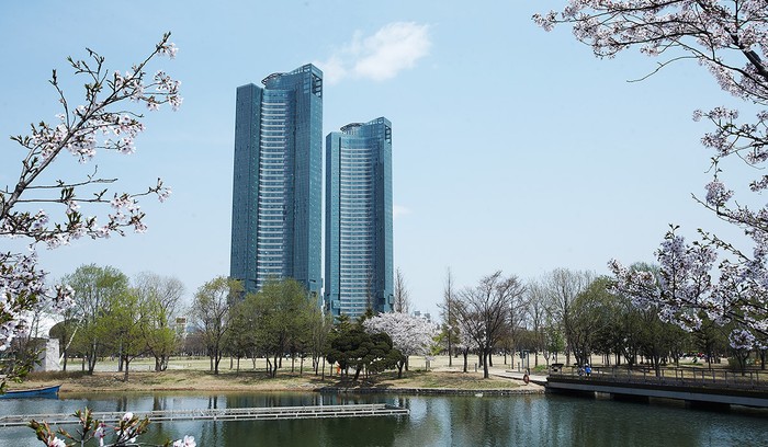 Apartemen Galleria Foret.