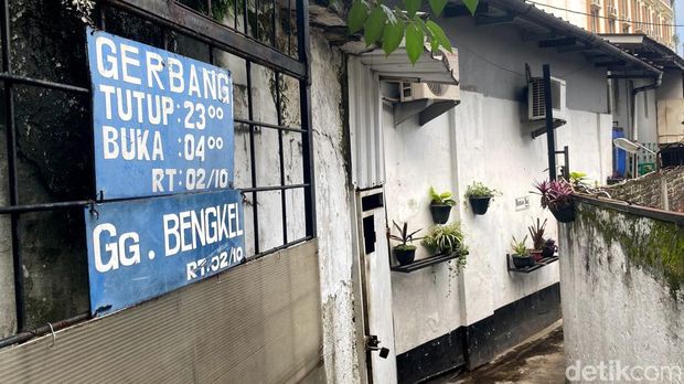 Gang Bengkel di Bandung.