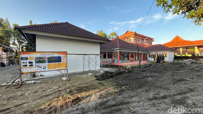 Gedung Diklat direnovasi untuk dijadikan lokasi Sekolah Rakyat di Mojokerto.