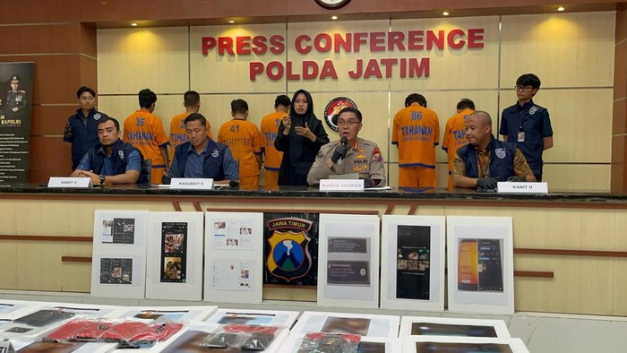 Polda Jatim ungkap kasus Grup Facebook Gay Tuban Lamongan Bojonegoro