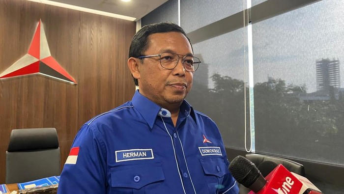 Herman Khaeron