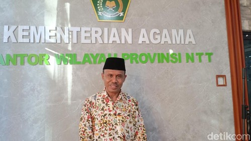Kepala Bidang Haji dan Bimbingan Masyarakat (Bimas) Islam, Kantor Wilayah Kementerian Agama Provinsi Nusa Tenggara Timur (NTT), Hasan Manuk, Jumat (13/6/2025). (Simon Selly/detikBali)