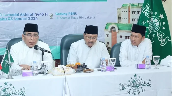 (Dari kiri ke kanan) Ketum PBNU KH Yahya Cholil Staquf, Sekjen PBNU Saifullah Yusuf, Bendum PBNU Gudfan Arif.