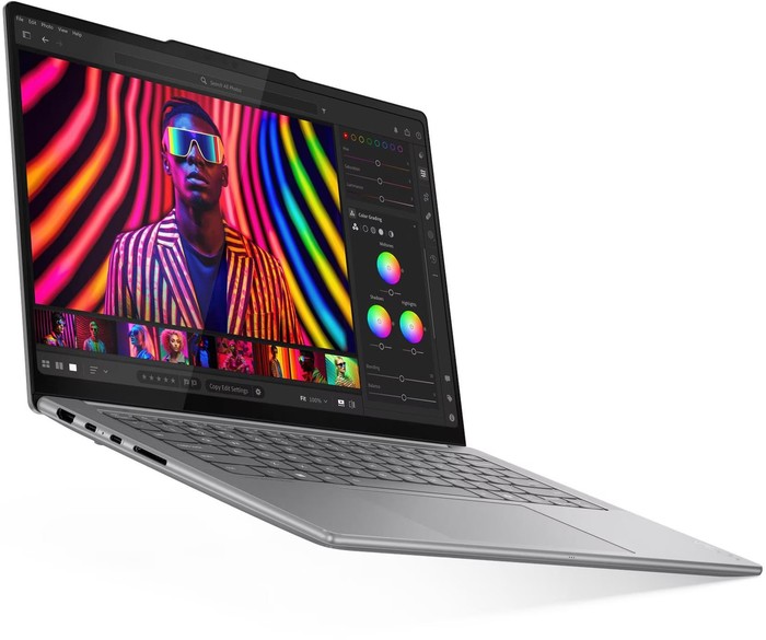 Lenovo Yoga Pro 7i Aura Edition
