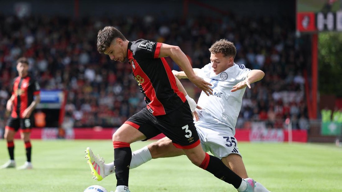 Milos Kerkez lagi jadi incaran Liverpool (Action Images via Reuters/John Sibley)