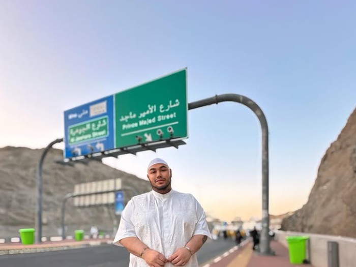 Ivan Gunawan membagikan cerita tentang perjalanan haji selama 13 hari kepada Wolipop.