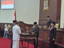 I Made Sudariana Dilantik Jadi Anggota DPRD Gianyar Melalui PAW