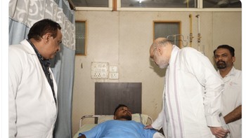 Menteri Dalam Negeri India pun langsung menjenguk Kumar. Foto: X.com