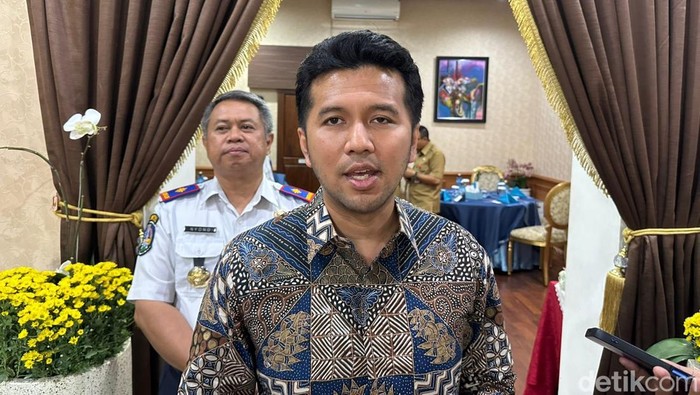 Plt Gubernur Jatim Emil Elestianto Dardak.
