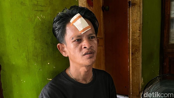 Pria di Jambi dikeroyok lima orang usai dituduh cepu