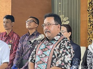 Rano Karno Bicara soal Sampah Plastik di Bali