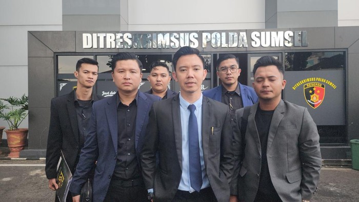 Ryan Gumay, saat hadir dalam gelar perkara khusus kasus konten rendang Willie Salim.
