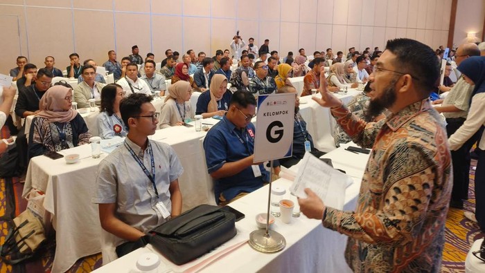 DPD REI Jatim menggelar Bimbingan Teknis (Bimtek) bagi 157 pengembang di Jawa Timur. Kegiatan ini dilakukan di Surabaya, 10-11 Juni 2025.