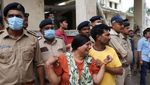 Tangis Keluarga Pecah Saat Menanti Jenazah Korban Air India di Ahmedabad