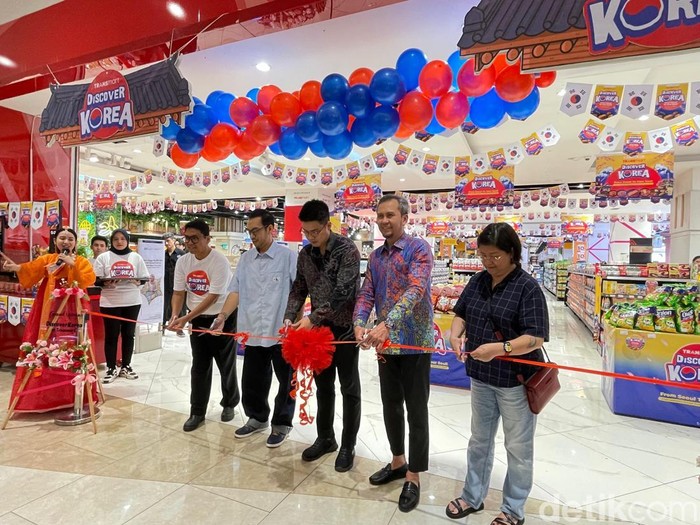 Transmart Cibubur Discover Korea