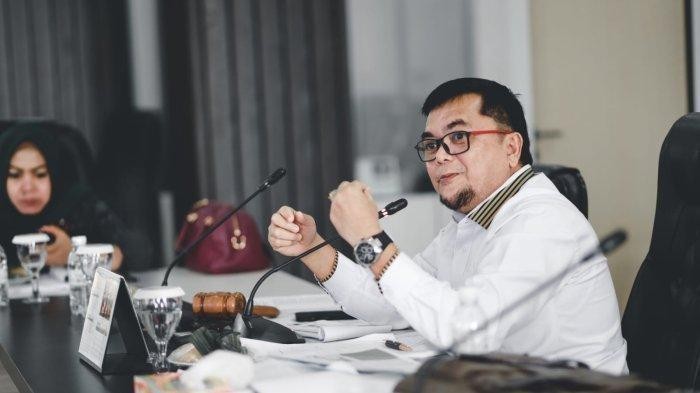 Wakil Ketua DPRD Provinsi Jambi Ivan Wirata