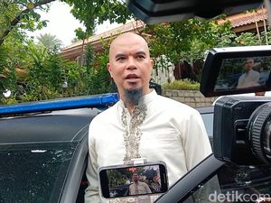 Campur Aduk Perasaan Ahmad Dhani Melihat Al Ghazali Siraman Jelang Nikah