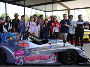 Di Pergelaran Ini, Mobil Jadi Kanvas Para Seniman
