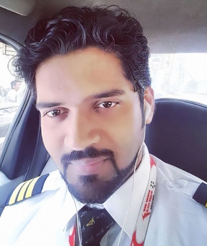 Kapten Sumeet Sabharwal