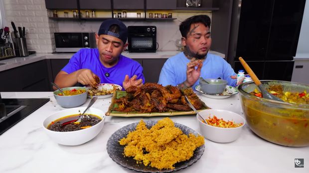 Mukbang Tongseng Kambing dan Bebek Goreng King Abdi, Tanboy Kun Tumbang