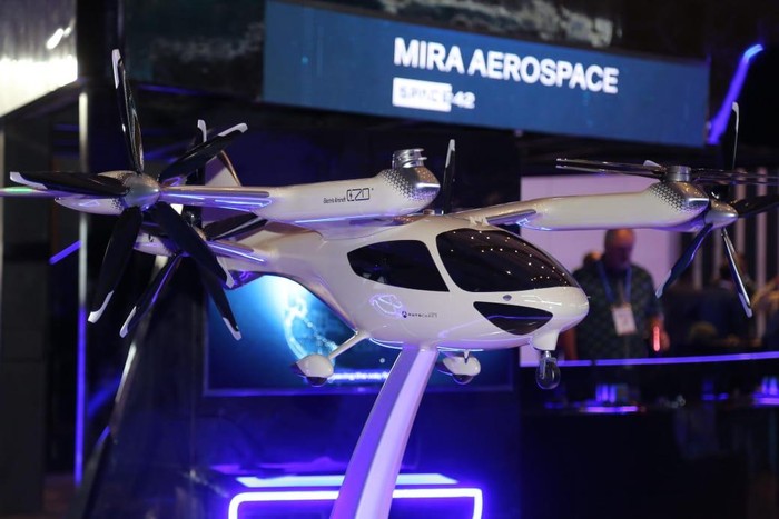 Pada pameran Indo Defense 2025, Garuda Maintanance Facility Aero Asia (GMF) anak usaha Garuda Indonesia, menjajaki sejumlah kerjasama dengan brand-brand ternama, seperti Turkish Aerospace, Boeing dan Auto Craft.