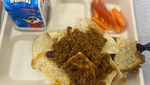 Remaja Ini Ungkap Menu Makan Siang Gratis Ala Kadarnya di Amerika